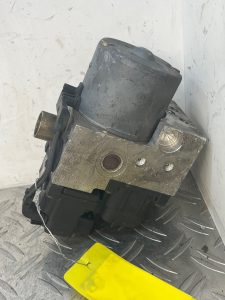 Bloc ABS (freins anti-blocage) PEUGEOT 406 PHASE 1 – 9630532980