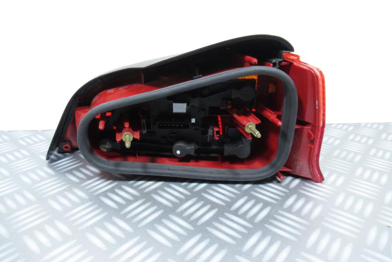 Feu arriere principal gauche (feux) PEUGEOT 106 – 605084