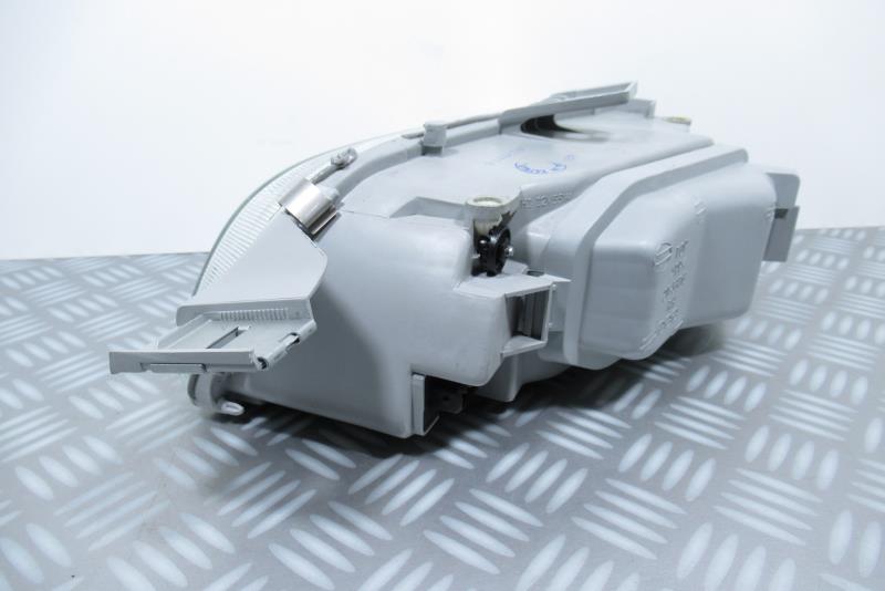 Optique avant principal droit (feux)(phare) FIAT PUNTO 1 – 205371082
