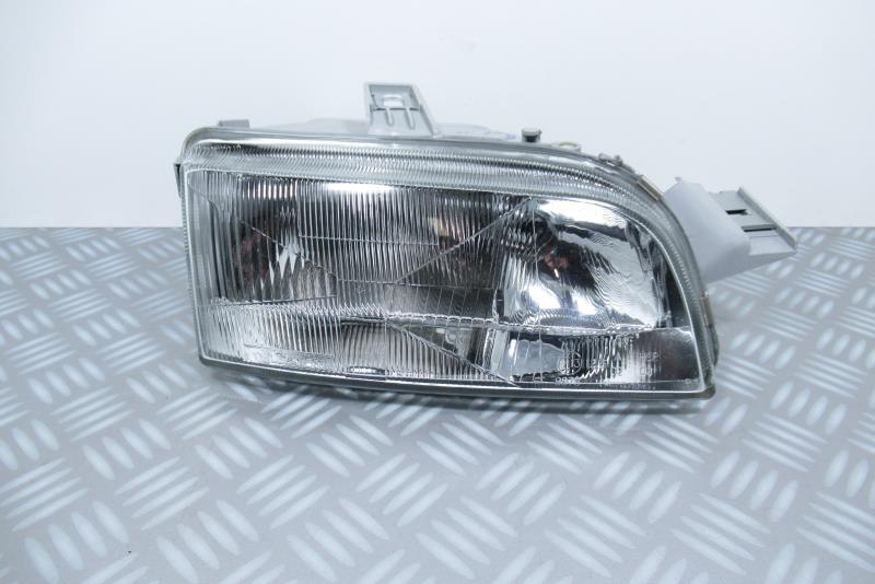Optique avant principal droit (feux)(phare) FIAT PUNTO 1 – 205371082