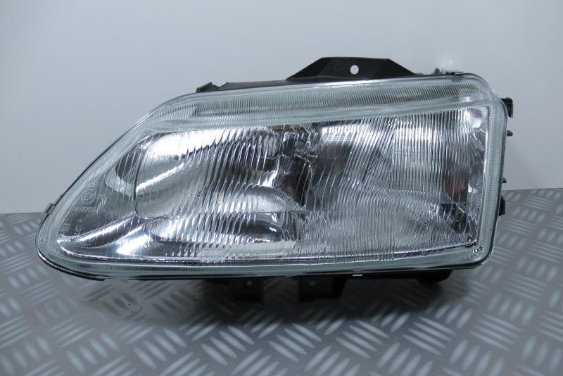 Optique avant principal gauche (feux)(phare) RENAULT LAGUNA 1 – 085310