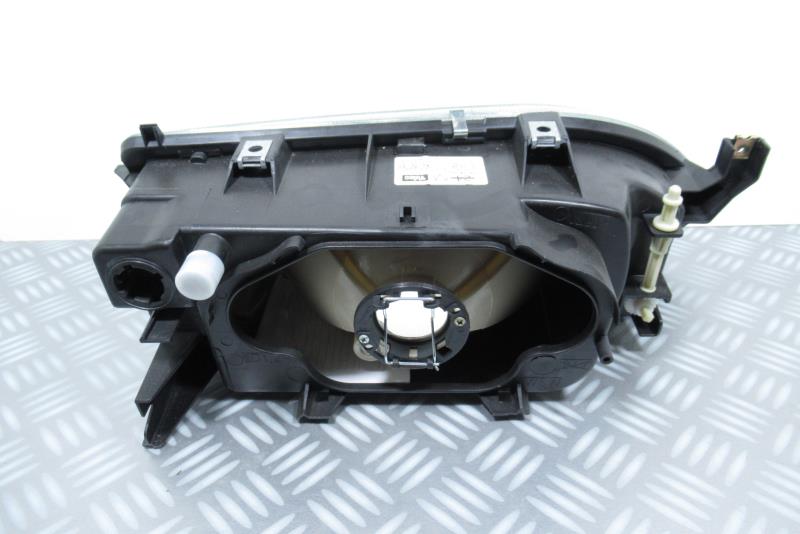 Optique avant principal gauche (feux)(phare) RENAULT R19 – 084762
