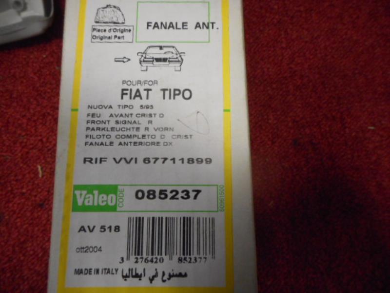 Optique avant secondaire droit (feux)(clignotant) FIAT TIPO 2 – 085237