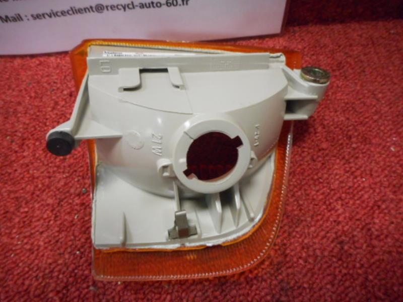 Repetiteur clignotant avant droit  (Feux) FORD ESCORT 3 – 084364