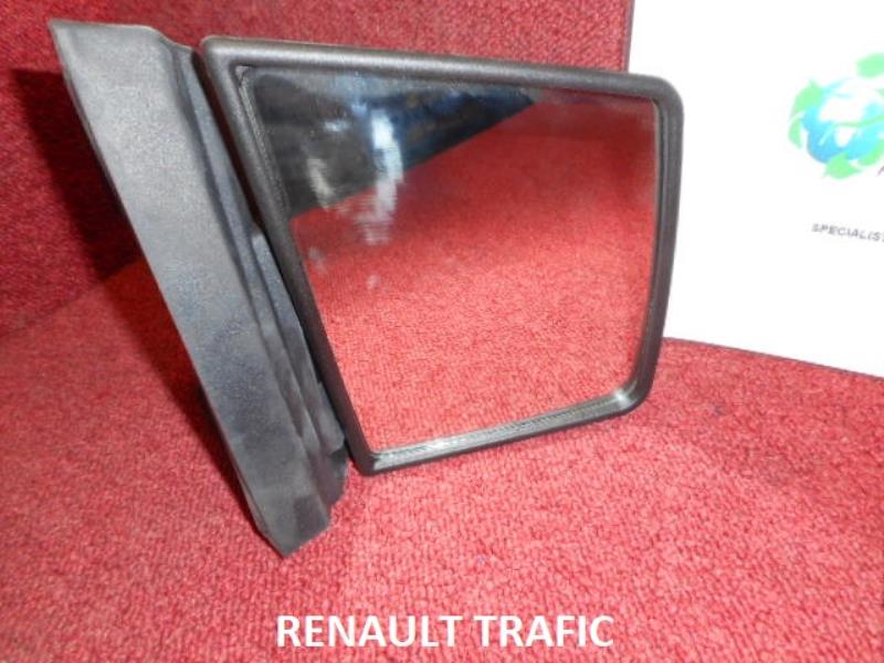 Retroviseur droit RENAULT TRAFIC 1 – 7704000584