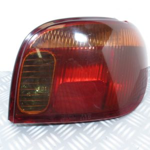 Feu arriere droit Toyota 1 PH2