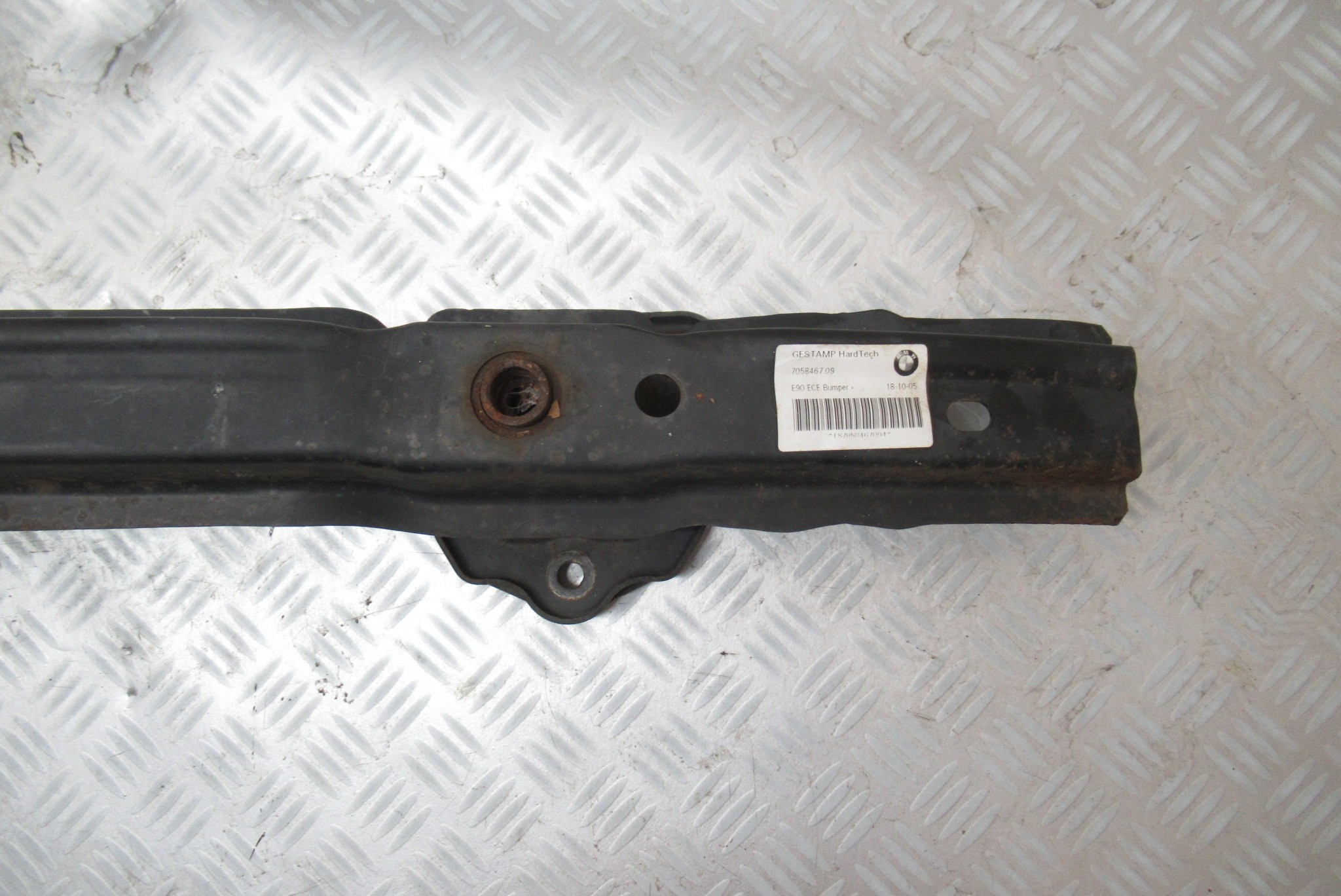 Renfort de pare choc arriere BMW Serie 3 E91 Touring