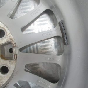 Jante Alu Mercedes 300 15 Pouces 5 trous (2)