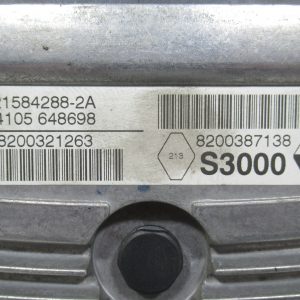 Calculateur Moteur Renault Megane2 8200387138