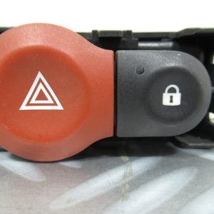 Bouton Warning Renault Modus  8200214896