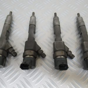 Injecteurs Bosch Renault Megane 2 1,9 DCI 105 CV 0445110021 / 7700111014