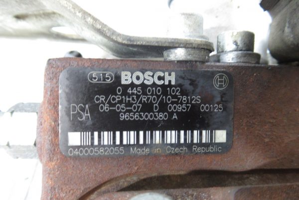 Pompe injection Bosch Peugeot Partner 1,6 HDI  0445010102 / 9656300380