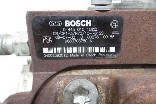 Pompe injection Bosch Citroen C4 Picasso 1,6 HDI 0445010102 / 9683703780