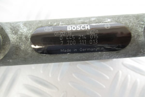 Rampe Injection Bosch Renault Megane 2 1.9 DCI 0445214015 / 7700111013