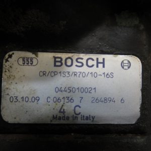 Pompe injection Bosch Peugeot 407 2,2 HDI 130 CV  0445010021