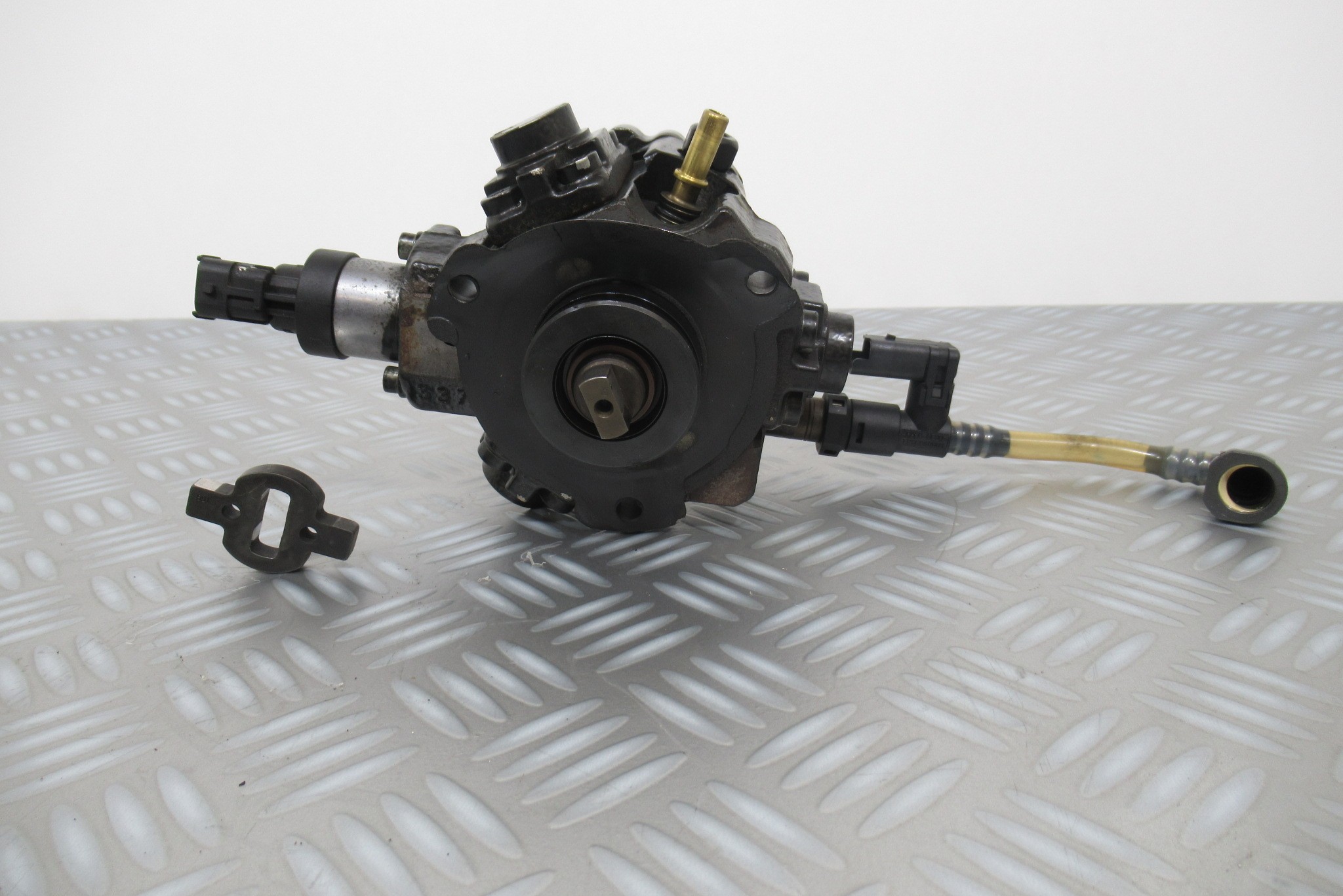 Pompe injection Bosch Peugeot 4007 2,2 HDI 0445010139 / 9683268980 – Recycl  Auto 60