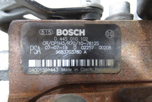 Pompe injection Bosch Citroen Jumpy 2 1,6 HDI  0445010102 / 9683703780
