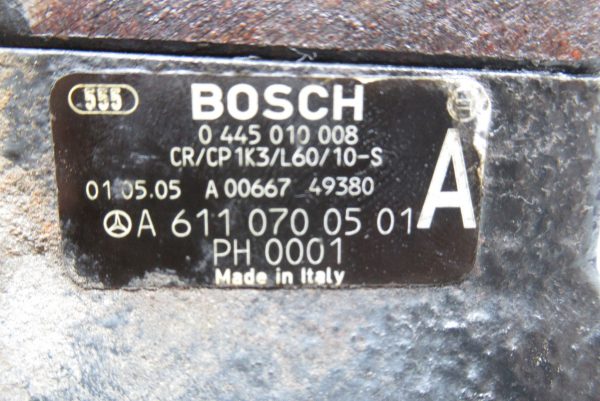 Pompe injection Bosch Mercedes Classe A W168  0445010008 / A6110700501