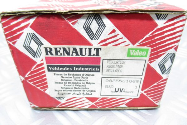 Régulateur de tension Paris-Rhone Renault 0025561068