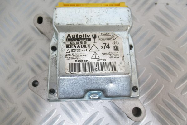 Calculateur d’airbag Renault Laguna 2 8200412021