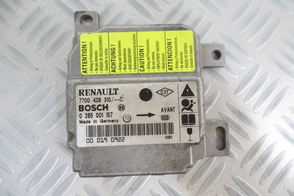 Calculateur d’airbag Bosch Renault CLio 2 7700428310 / 0285001157