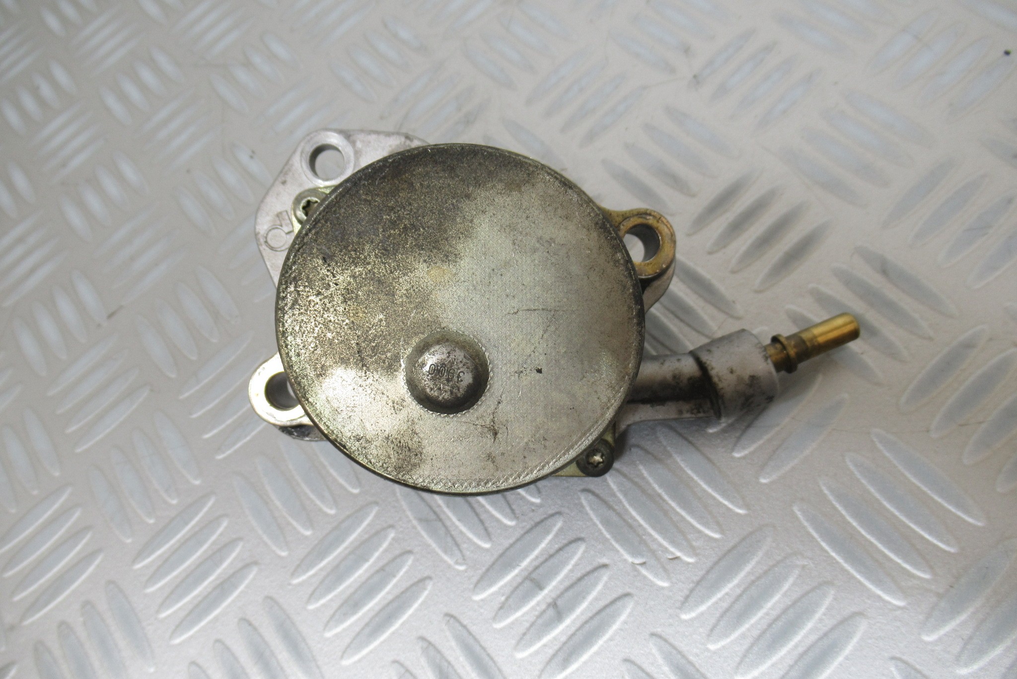 Pompe a vide Pierburg Peugeot 406 2,0 HDI 110CV 9631971580