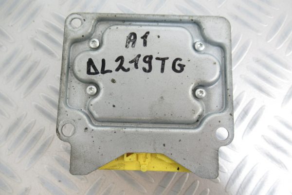 Calculateur d’airbag Bosch Audi A1 0285011212 / 8X0959655B