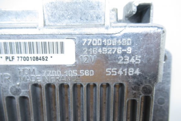 Calculateur moteur Sagem Renault Twingo 1 1.2L Ess 7700108452