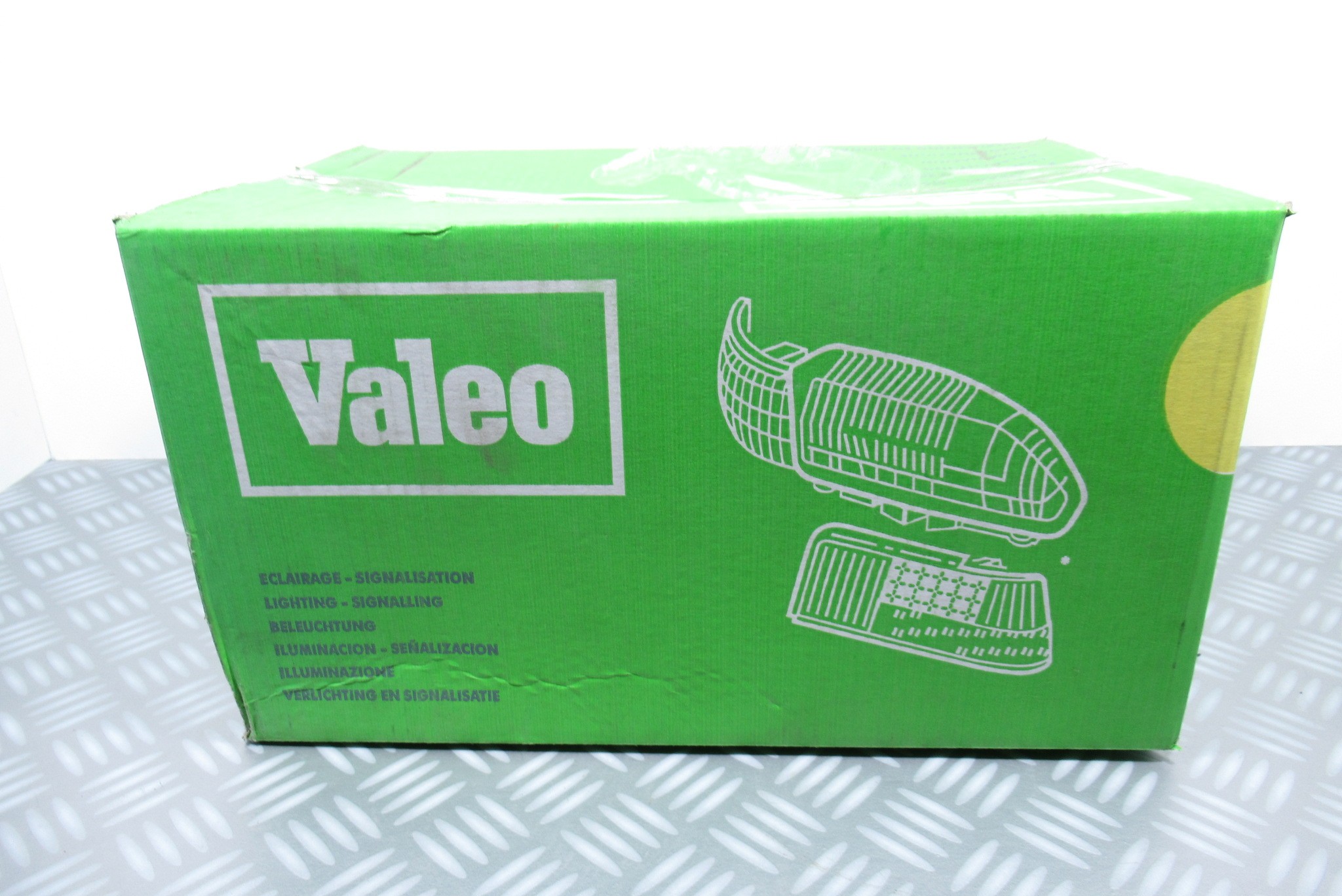 Feu arriere droit Citroen 087622