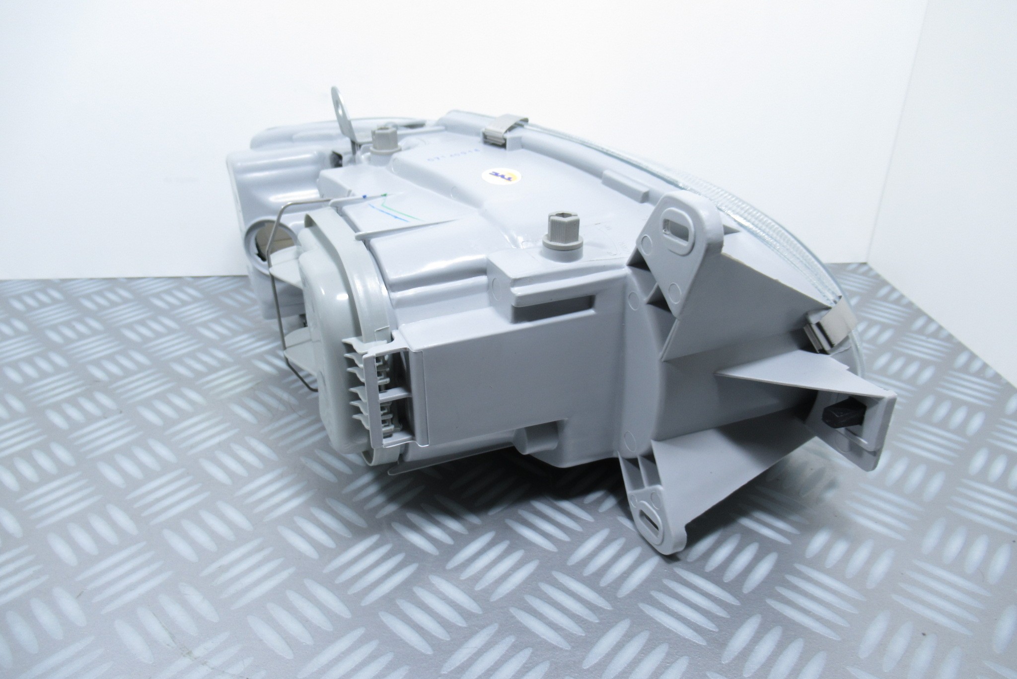 Optique avant gauche Ford 205036082