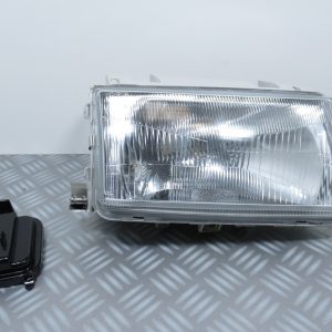 Optique avant droit Volkswagen 203731082