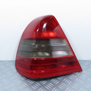 Feu arrière gauche Mercedes Classe c