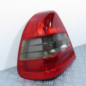 Feu arrière gauche Mercedes Classe c