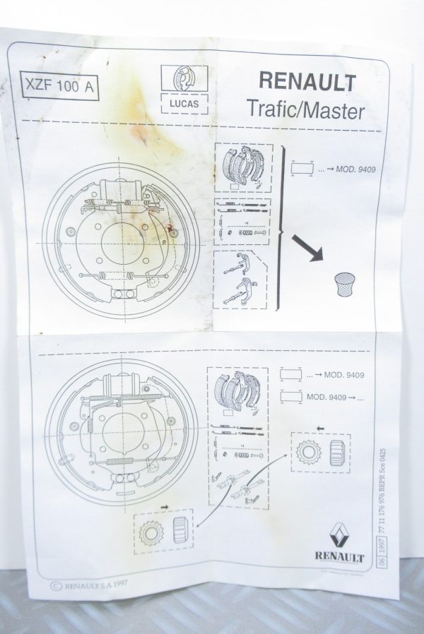 Kit de frein à tambours TRW Renault Master 1 7701206412