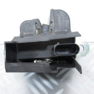Gache de coffre Volkswagen Passat 1K6827505C