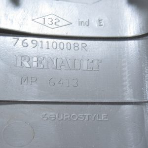 Montant interieur droit de pare brise Renault Master 3 769110008R